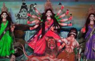 প্রতিমা বিসর্জনের মধ্য দিয়ে দুর্গাপূজার সমাপ্তি