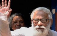 বুদ্ধদেব ভট্টাচার্যের অবস্থা সংকটাপন্ন