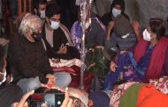 অবশেষে অনশন ভাঙতে রাজি আন্দোলনরত শিক্ষার্থীরা