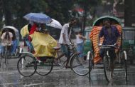 দেশজুড়ে বৃষ্টিতে বাড়ছে শীত