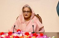 পেছনের দরজা দিয়ে ক্ষমতায় আসার ষড়যন্ত্র হচ্ছে, সতর্ক থাকার আহ্বান প্রধানমন্ত্রীর