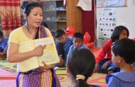 ক্ষুদ্র নৃ-গোষ্ঠির শিক্ষার্থীদের মাতৃভাষায় শিক্ষা ব্যাহত
