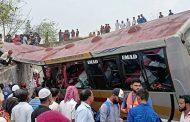 মাদারীপুরে বাস খাদে, নিহত ১৯