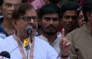 সেলফি ঘুরে গেছে, নিষেধাজ্ঞা শুরু হয়েছে: মান্না