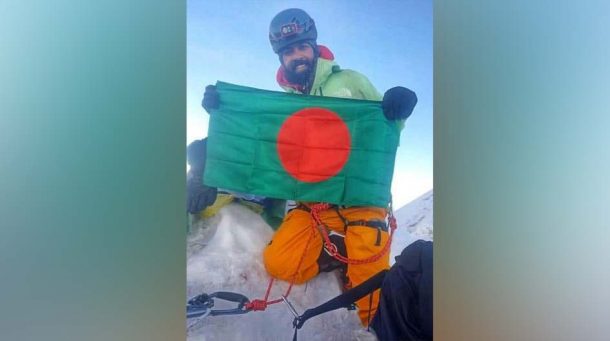 আরেক বাংলাদেশি পর্বতারোহীর এভারেস্ট জয়