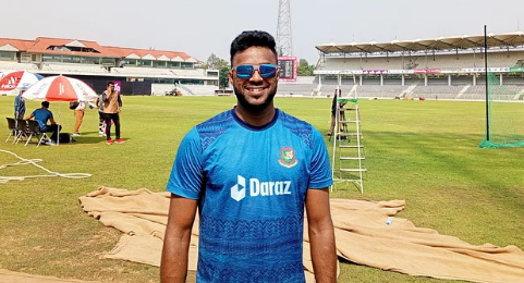 দ্রুতই মাঠে ফেরার অপেক্ষায় ইবাদত