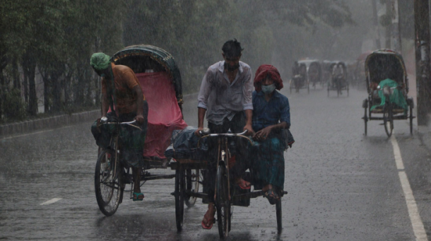 তিন বিভাগে ভারী বৃষ্টির আভাস