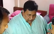 ছাত্রদের দেওয়া তথ্যে পুলিশের বাড়ি ঘেরাও, গ্রেপ্তার সাবেক এমপি চয়ন