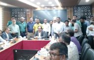 কর্মচারীদের সঙ্গে বৈঠকে ৩ সচিব