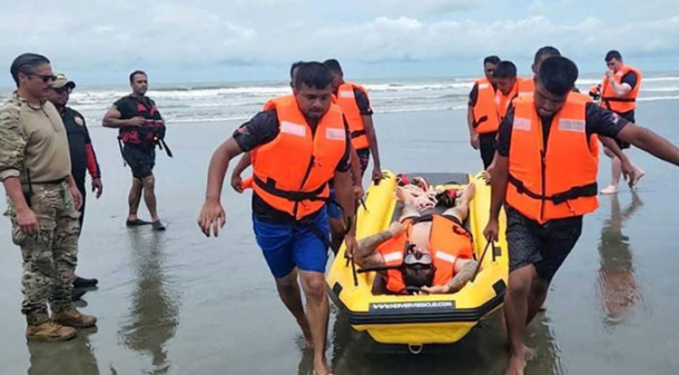 কক্সবাজারে ফায়ার সার্ভিস কর্মীদের প্রশিক্ষণ দিল মার্কিন বাহিনী