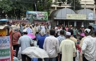 চাকরিচ্যুত বিডিআর সদস্যদের আল্টিমেটাম দুপুর ১২টার মধ্যে দাবি না মানলে যমুনা অভিমুখে পদযাত্রা