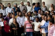 অধ্যাদেশ বাতিলের দাবিতে সচিবালয়ে আজও বিক্ষোভ