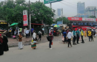 স্বস্তিতেই ঢাকায় ফিরছে মানুষ