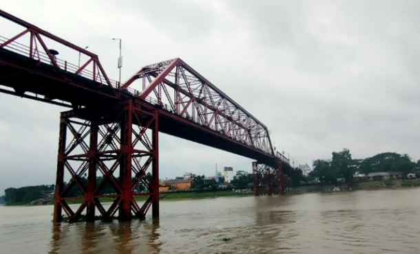 দেশের সব প্রধান নদ-নদীসমূহের পানি সমতল কমছে