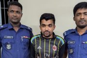 ঝিকরগাছায় পিস্তলসহ সন্ত্রাসী রয়েল আটক