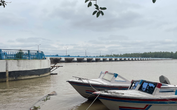 তিস্তার পানি বিপৎসীমার উপরে, বন্যার আশঙ্কায় নদীপাড়ের মানুষ