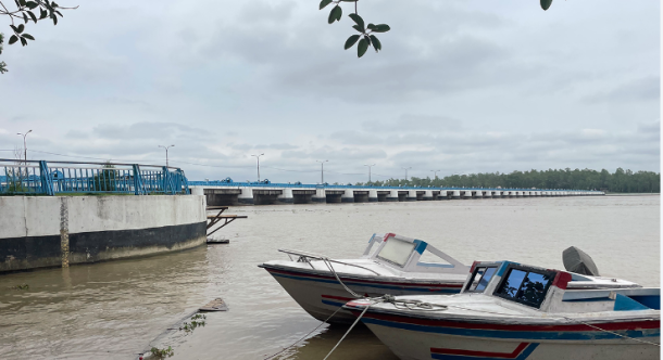 তিস্তার পানি বিপৎসীমার উপরে, বন্যার আশঙ্কায় নদীপাড়ের মানুষ