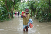 মেঘনার পানি বিপৎসীমার ওপরে, উপকূলীয় অঞ্চল প্লাবিত