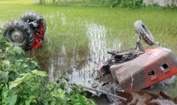 রেল ক্রসিংয়ে নেই গেটম্যান, ট্রেন-ট্রাক্টর সংঘর্ষ