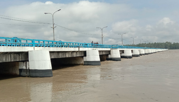 তিস্তার পানি বিপৎসীমার ওপরে, ৪ জেলায় বন্যার শঙ্কা