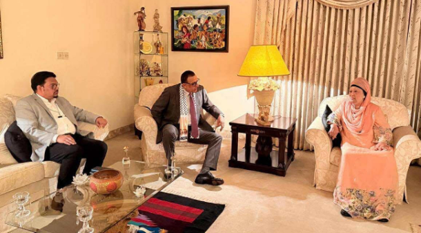 খালেদা জিয়ার সঙ্গে ফিলিস্তিনি রাষ্ট্রদূতের সৌজন্য সাক্ষাৎ