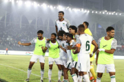 হামজার জোড়া গোলেও নেপালকে হারাতে পারল না বাংলাদেশ