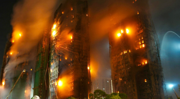 হংকং ভয়াবহ অগ্নিকাণ্ডে নিহত বেড়ে ৭৫