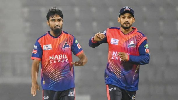 ‘ভেতরে কী চলছে জানি না, বিশ্বকাপ খেলতে চাই’