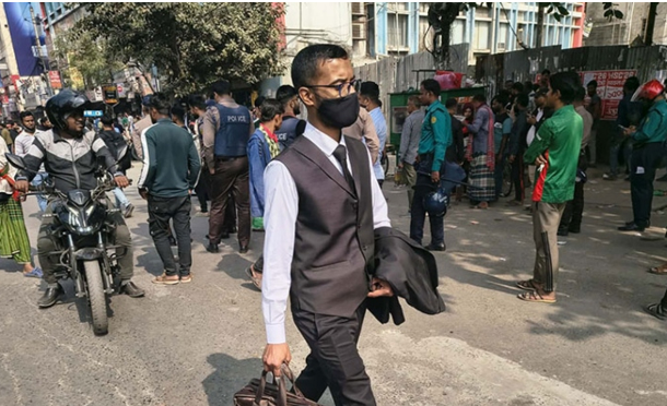 আল্টিমেটাম দিয়ে সড়ক ছাড়লেন অটোরিকশা চালকরা