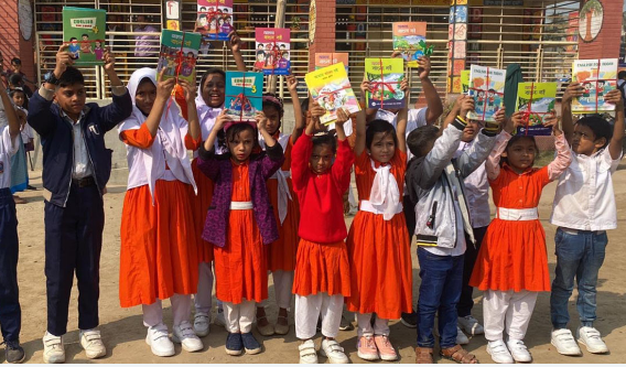 শিক্ষার্থীদের হাতে পৌঁছায়নি ৩০ লাখ বই, এখনও চলছে ছাপার কাজ