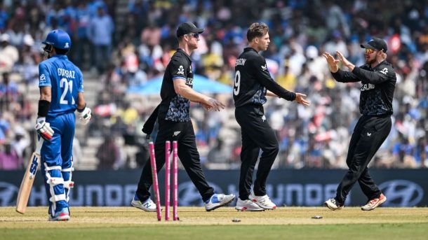 বিশ্বকাপে প্রথম হারের পর ছুটিতে নিউজিল্যান্ড পেসার