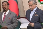 স্পিকার ও ডেপুটি স্পিকারকে শপথ পড়ালেন রাষ্ট্রপতি