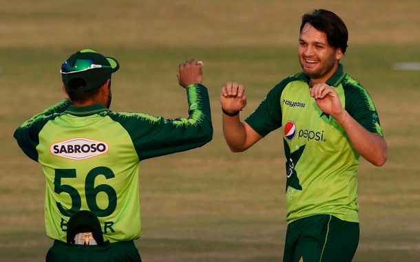 অবসরের ভেঙে আন্তর্জাতিক ক্রিকেটে ফেরার ঘোষণা পাকিস্তানি স্পিনারের