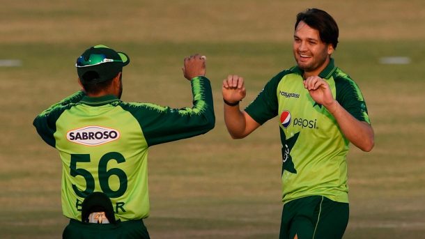 অবসরের ভেঙে আন্তর্জাতিক ক্রিকেটে ফেরার ঘোষণা পাকিস্তানি স্পিনারের