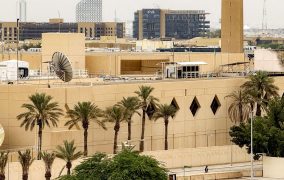 সৌদির দূতাবাস কর্মীদের দেশে ফেরার নির্দেশ যুক্তরাষ্ট্রের