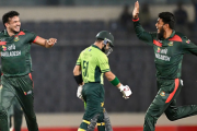রোমাঞ্চকর লড়াইয়ে পাকিস্তানকে হারিয়ে সিরিজ জিতল বাংলাদেশ