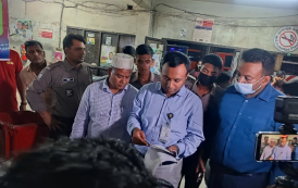 অতিরিক্ত ভাড়া ঠেকাতে রাতেও বিআরটিএর নজরদারি