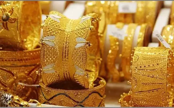 সোনার দাম আরও কমলো