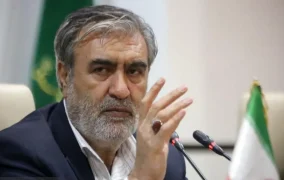 বললেন জাতীয় নিরাপত্তা কমিটির প্রধান ইরান আলোচনা করবে, তবে যে কোনো মূল্যে নয়