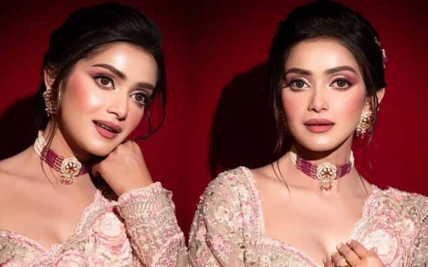 শাড়িতে তানজিন তিশার অনন্য রূপ!