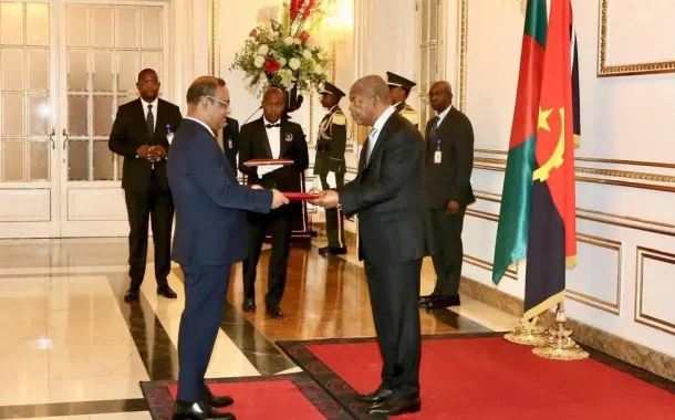 অ্যাঙ্গোলার রাষ্ট্রপতির কাছে বাংলাদেশের রাষ্ট্রদূতের পরিচয়পত্র পেশ