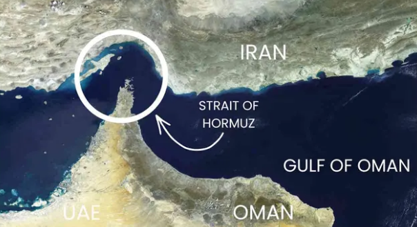 হুমকিতে নয়, যুদ্ধের ক্ষতিপূরণ মিললেই কেবল খুলবে হরমুজ : ইরান