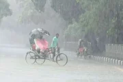 ঢাকাসহ ৪ বিভাগে ভারী বর্ষণের আভাস