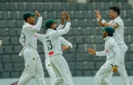 তাসকিন-মিরাজের জোড়া শিকারের পর স্বস্তিতে মধ্যাহ্নভোজে গেল বাংলাদেশ
