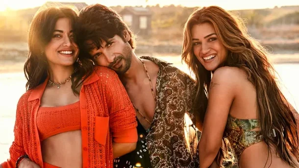 বক্স অফিসে ‘ককটেল টু’র আয় কত?