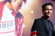 সর্বকালের শীর্ষ ব্যবসাসফল বায়োপিক ‘মাইকেল’