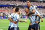 মেসির জোড়া গোলে নকআউটে আর্জেন্টিনা