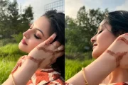 রোদের পরশে পরীমণির তিন ছবি