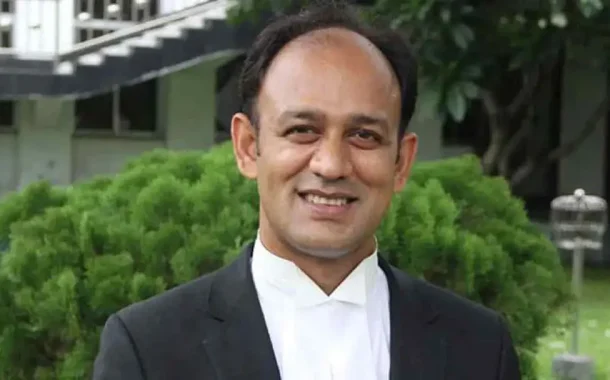 আরো দুই মামলায় জামিন পেলেন ব্যারিস্টার সুমন