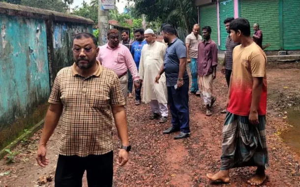 সড়ক সংস্কার কাজে অনিয়ম, দায়িত্ব অবহেলায় ৪ কর্মকর্তাকে শোকজ